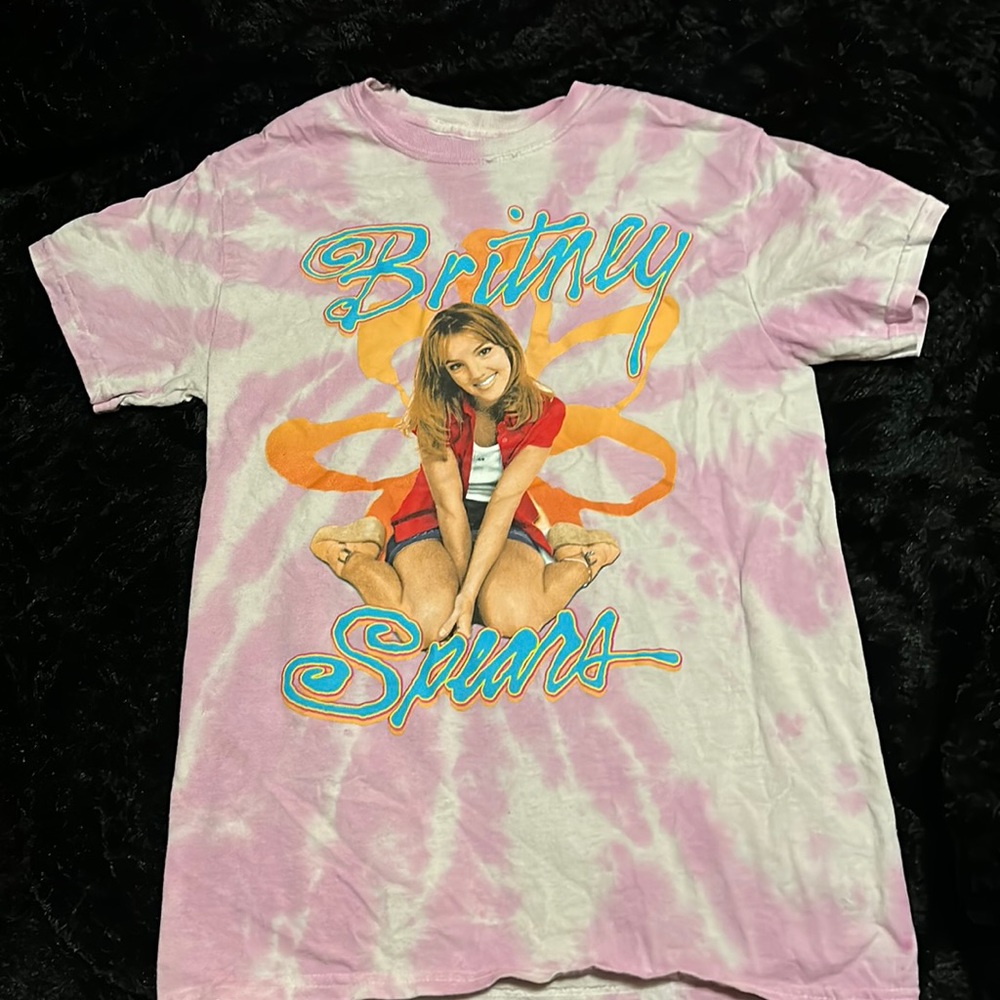 Britney Spears tie-dye tee-shirt.